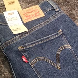 Women's jeans